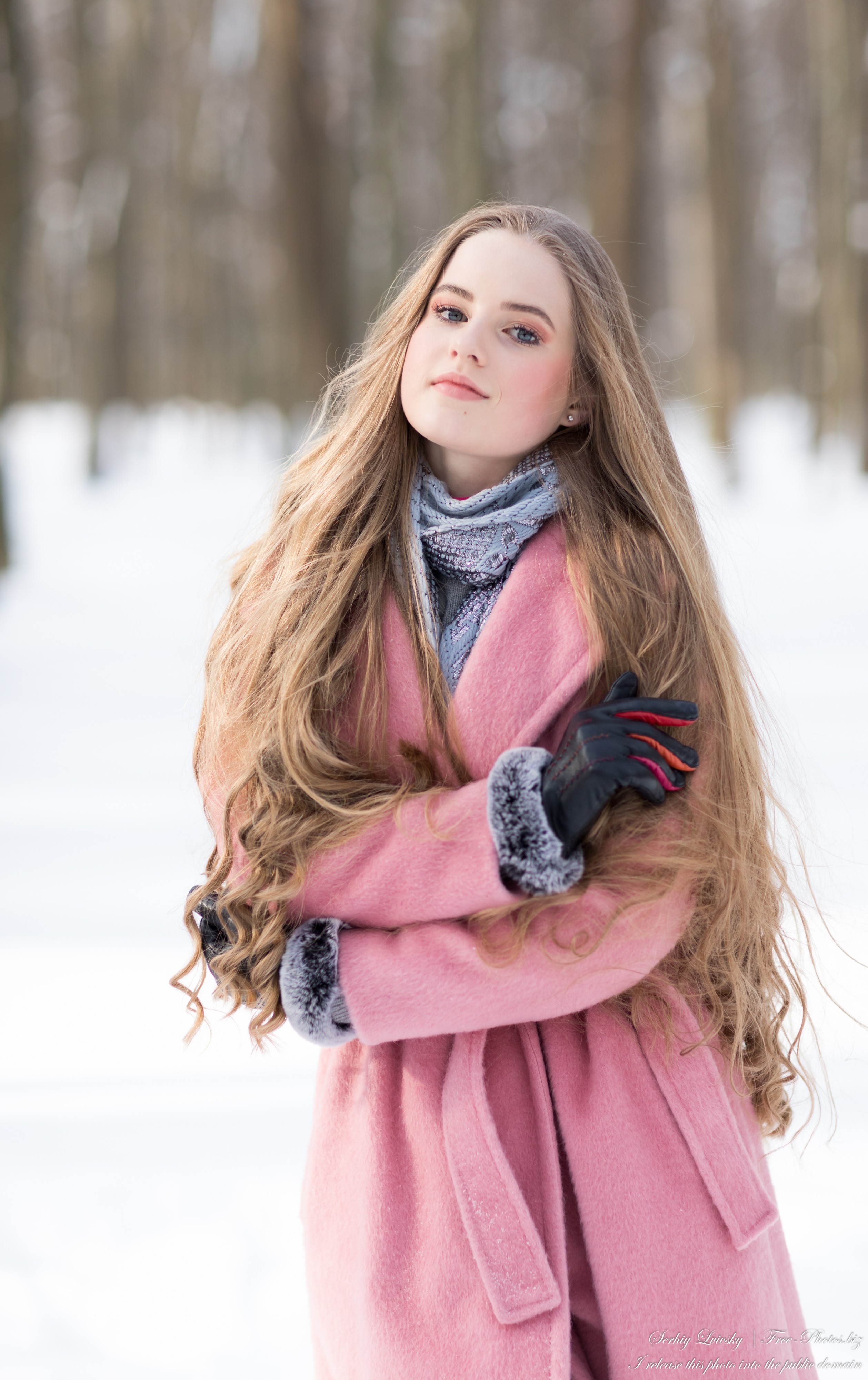 Diana - an 18-year-old natural blonde girl photographed in February 2021 by Serhiy Lvivsky, picture 23