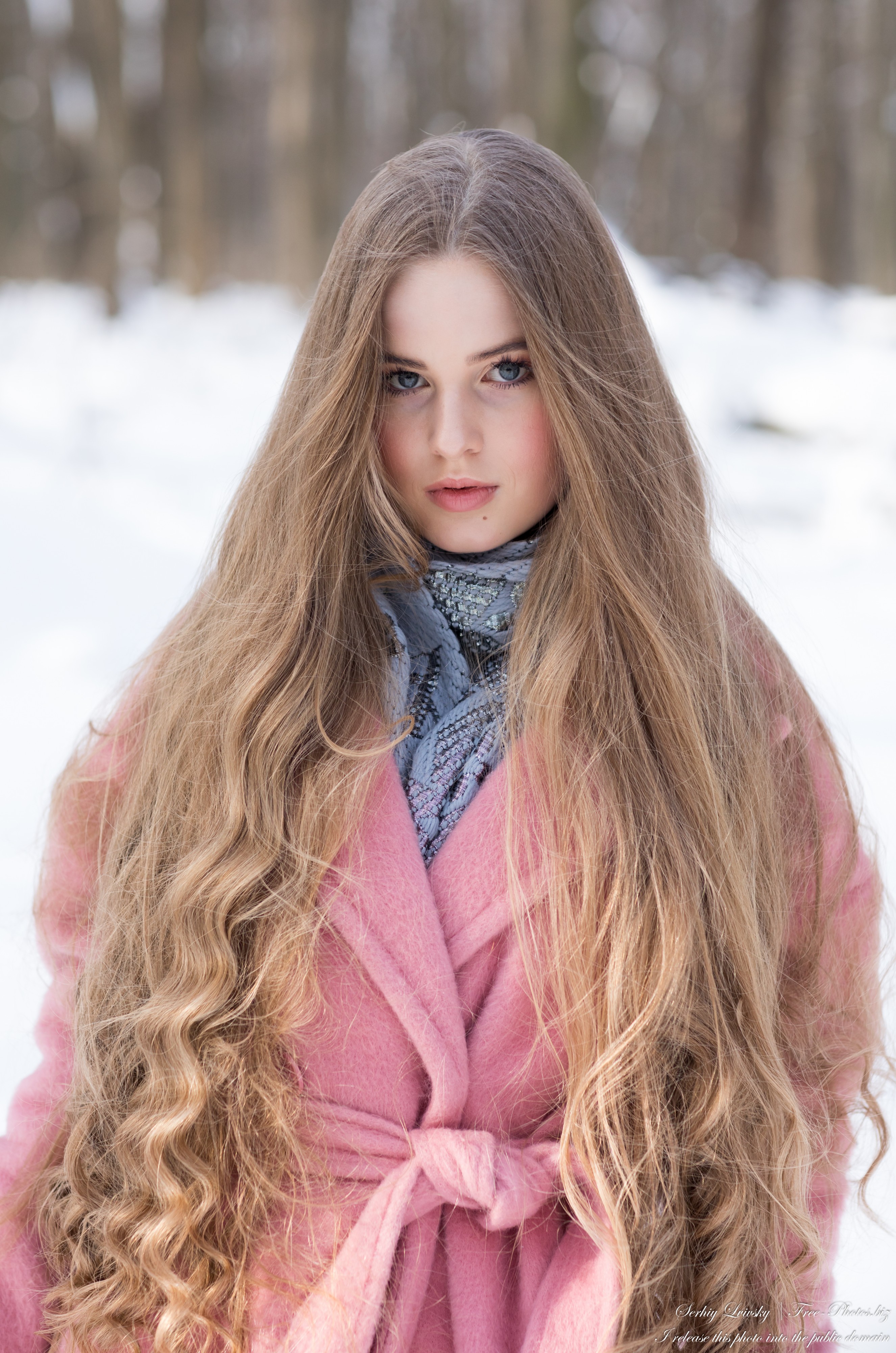 Diana - an 18-year-old natural blonde girl photographed in February 2021 by Serhiy Lvivsky, picture 33