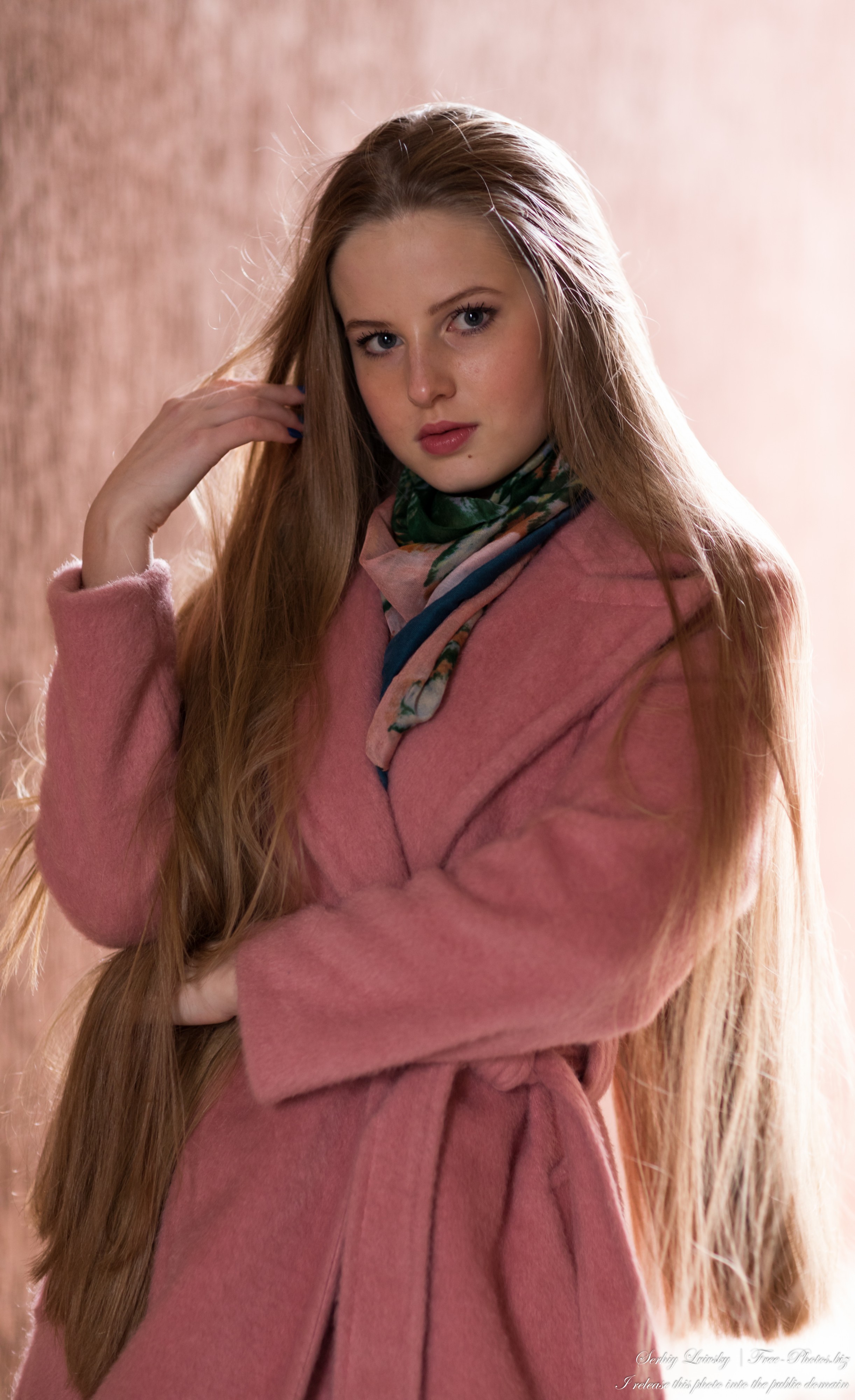 Diana  - an 18-year-old natural blonde girl photographed in October 2020 by Serhiy Lvivsky, picture 18