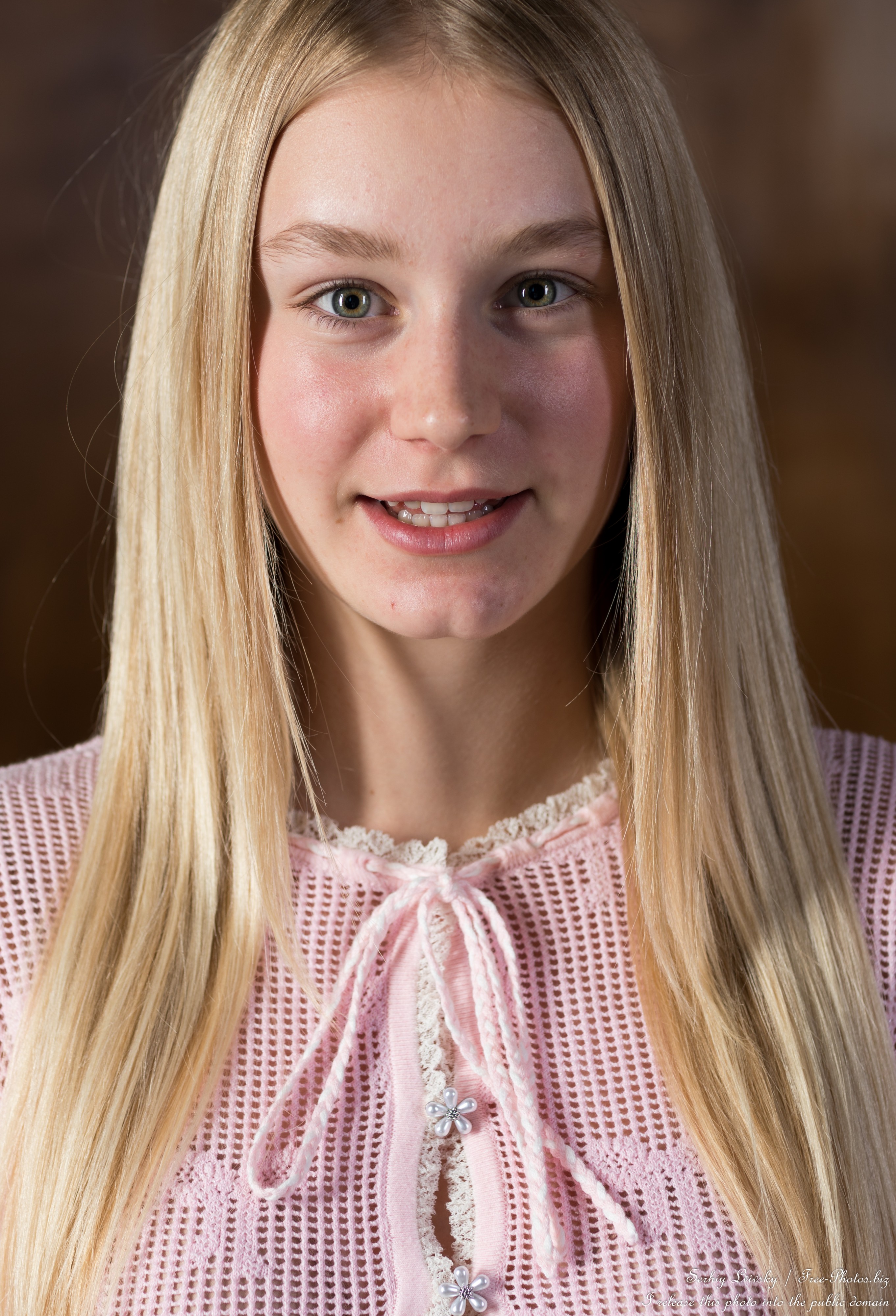 Eva - a 15-year-old natural blonde girl with big green eyes, the first photo session by Serhiy Lvivsky, taken in May 2025, picture 6