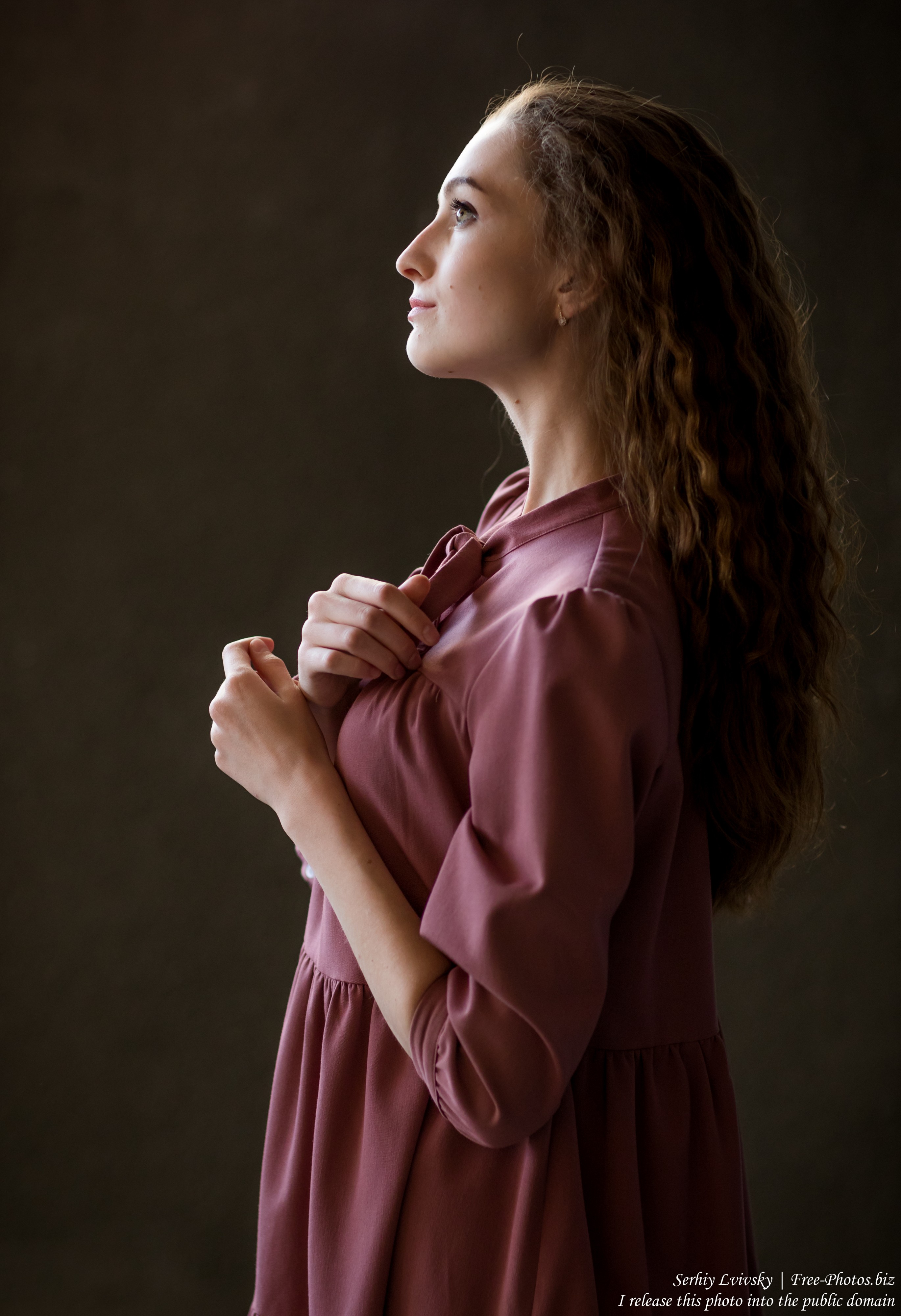 Sophia - a 17-year-old girl photographed in July 2019 by Serhiy Lvivsky, picture 9