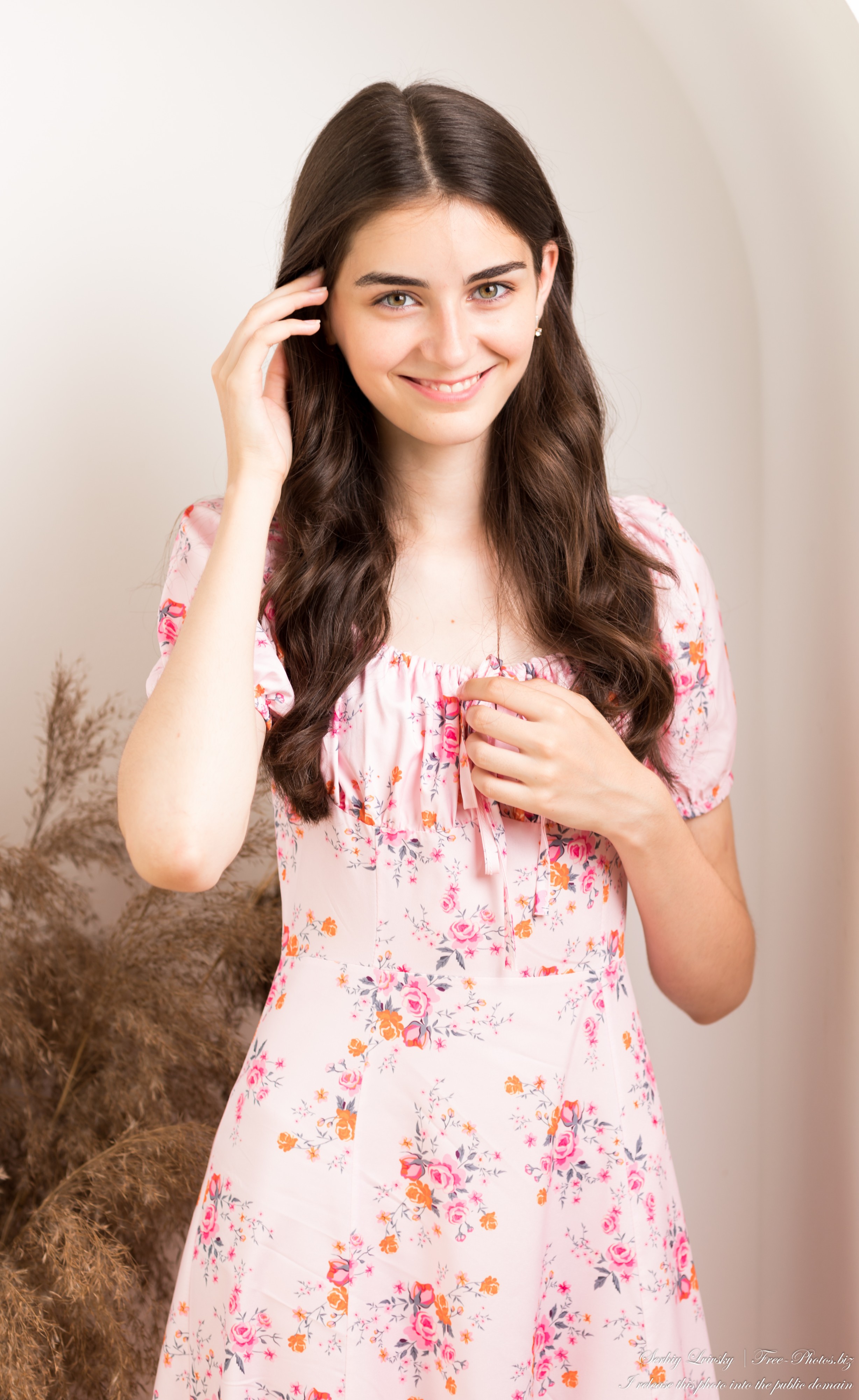Sophia - a beautiful teen girl photographed in August 2023 by Serhiy Lvivsky, picture 3