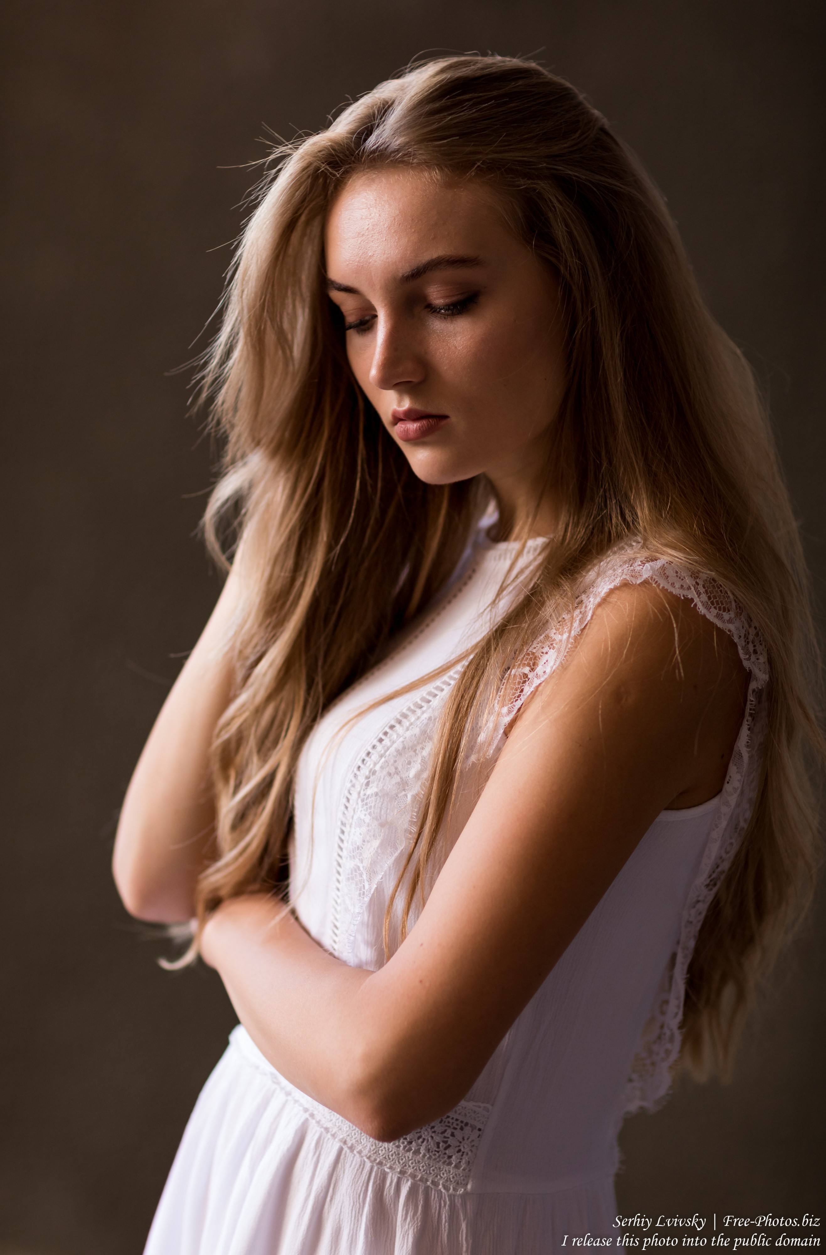 Yaryna - a 21-year-old natural blonde Catholic girl photographed in August 2019 by Serhiy Lvivsky, picture 12