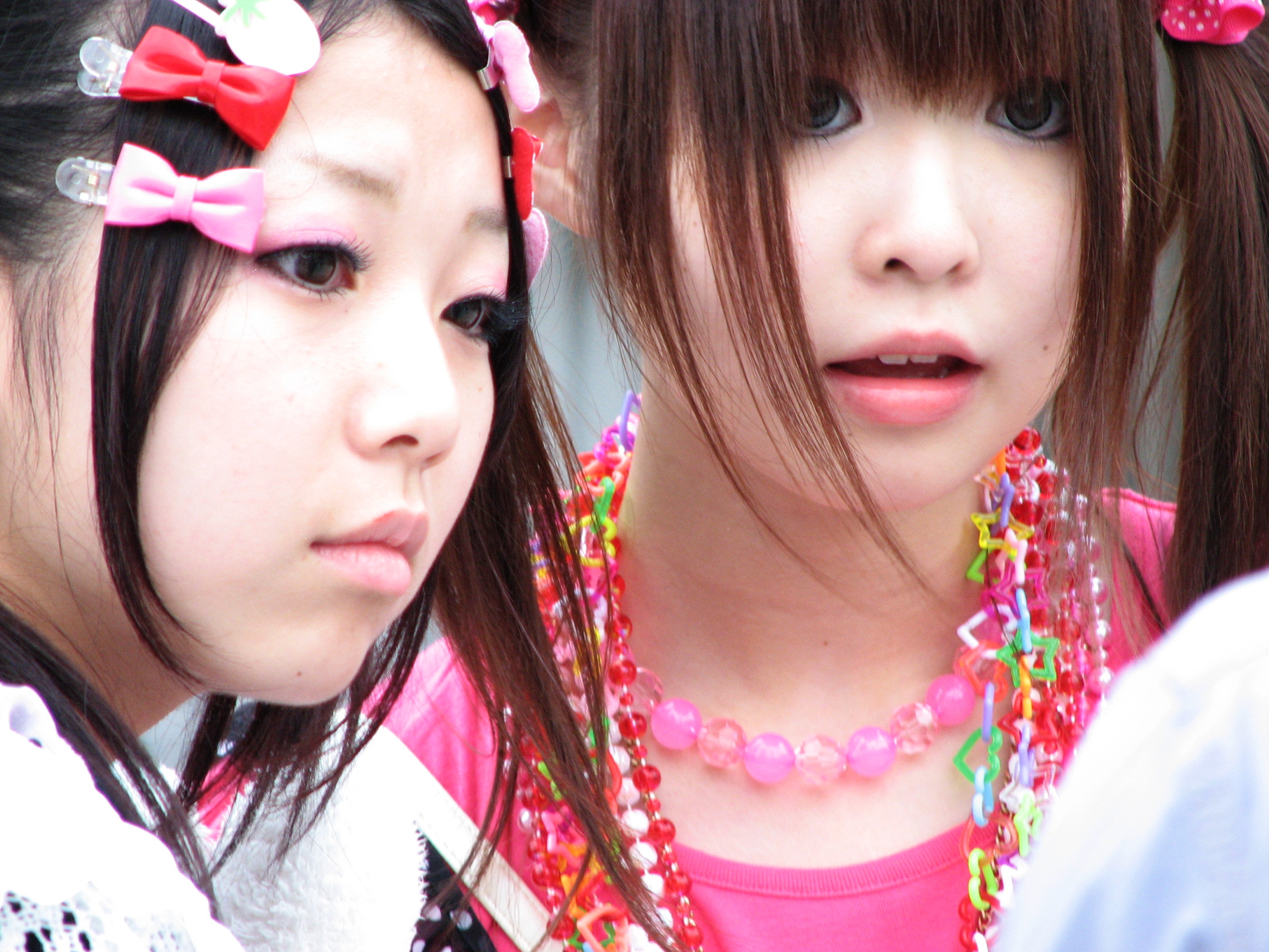 Young Harajuku Girls