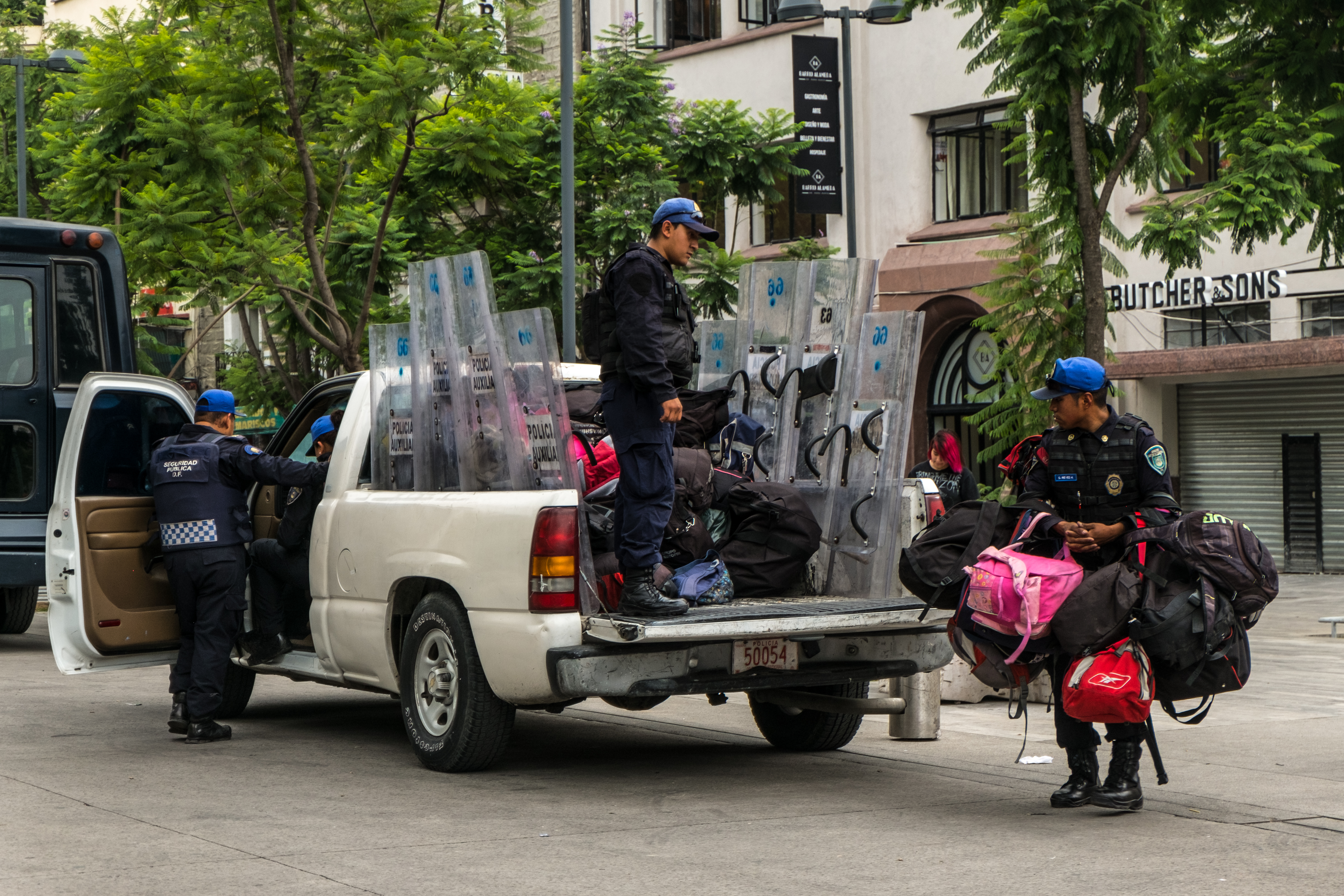 15-07-18-Polizei-in-Mexico-DSCF6531