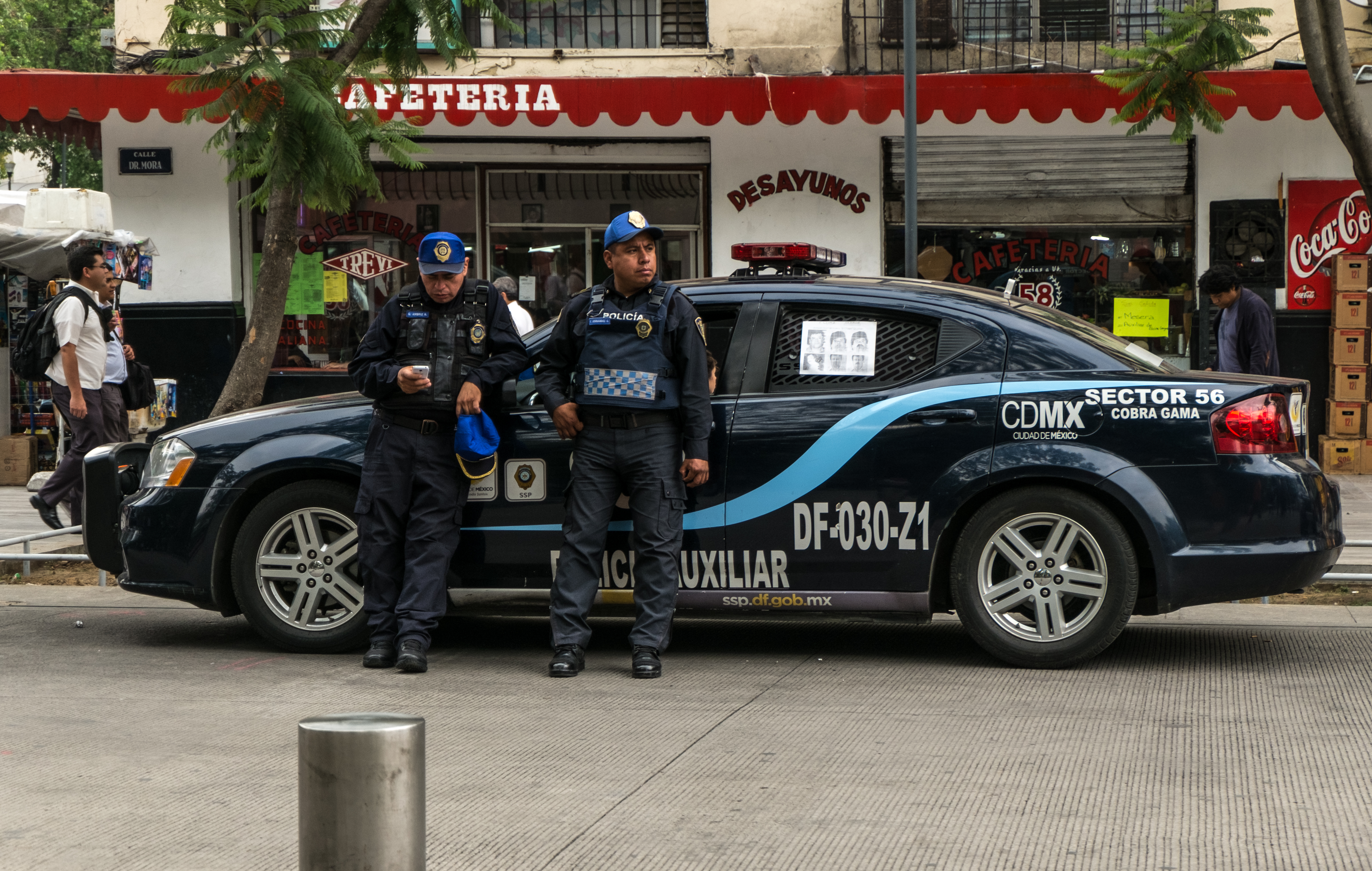15-07-18-Polizei-in-Mexico-DSCF6537
