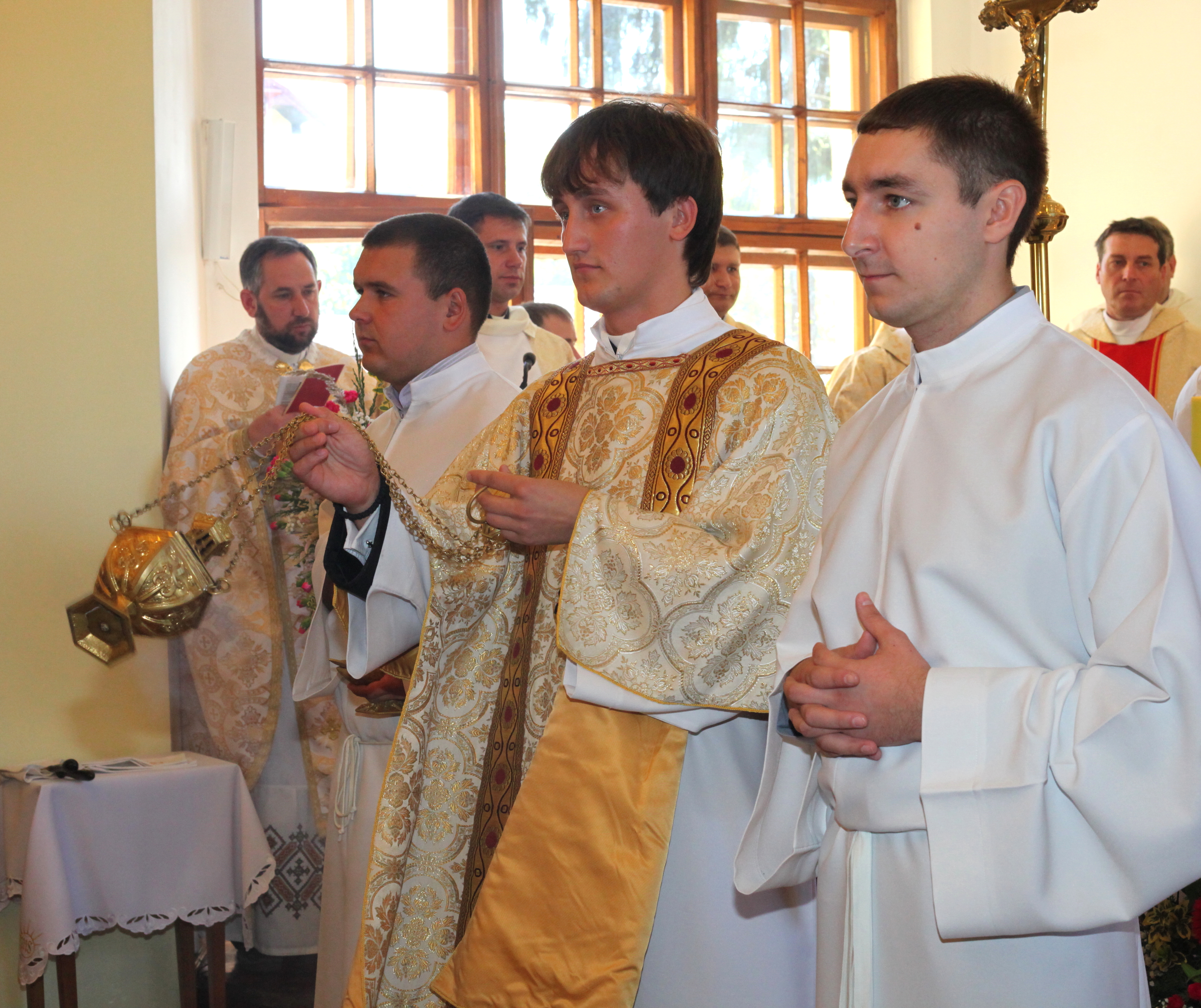 a Holy Mass during a holiday celebration, with many priests, photo 2