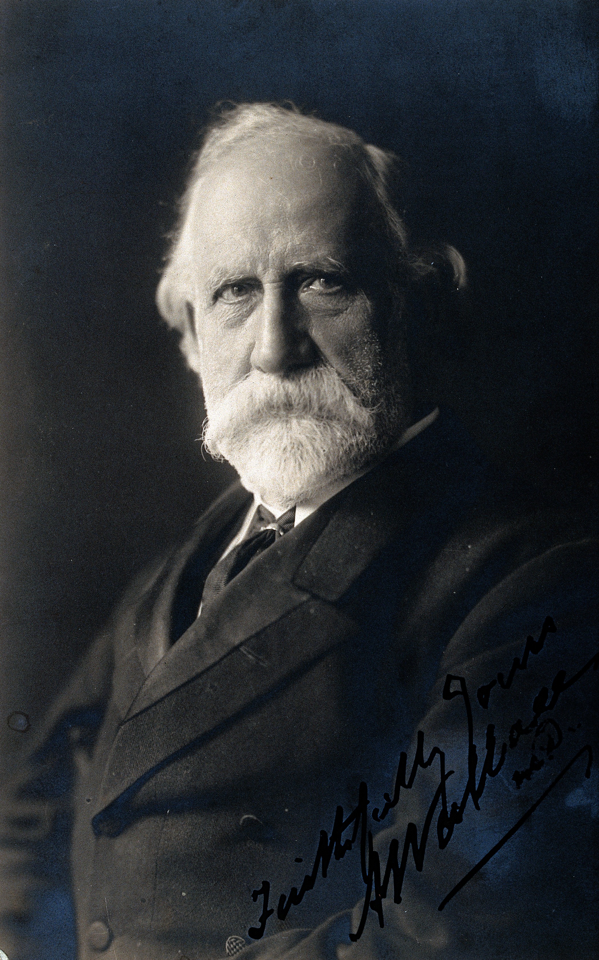 Abraham Wallace. Photograph. Wellcome V0027304