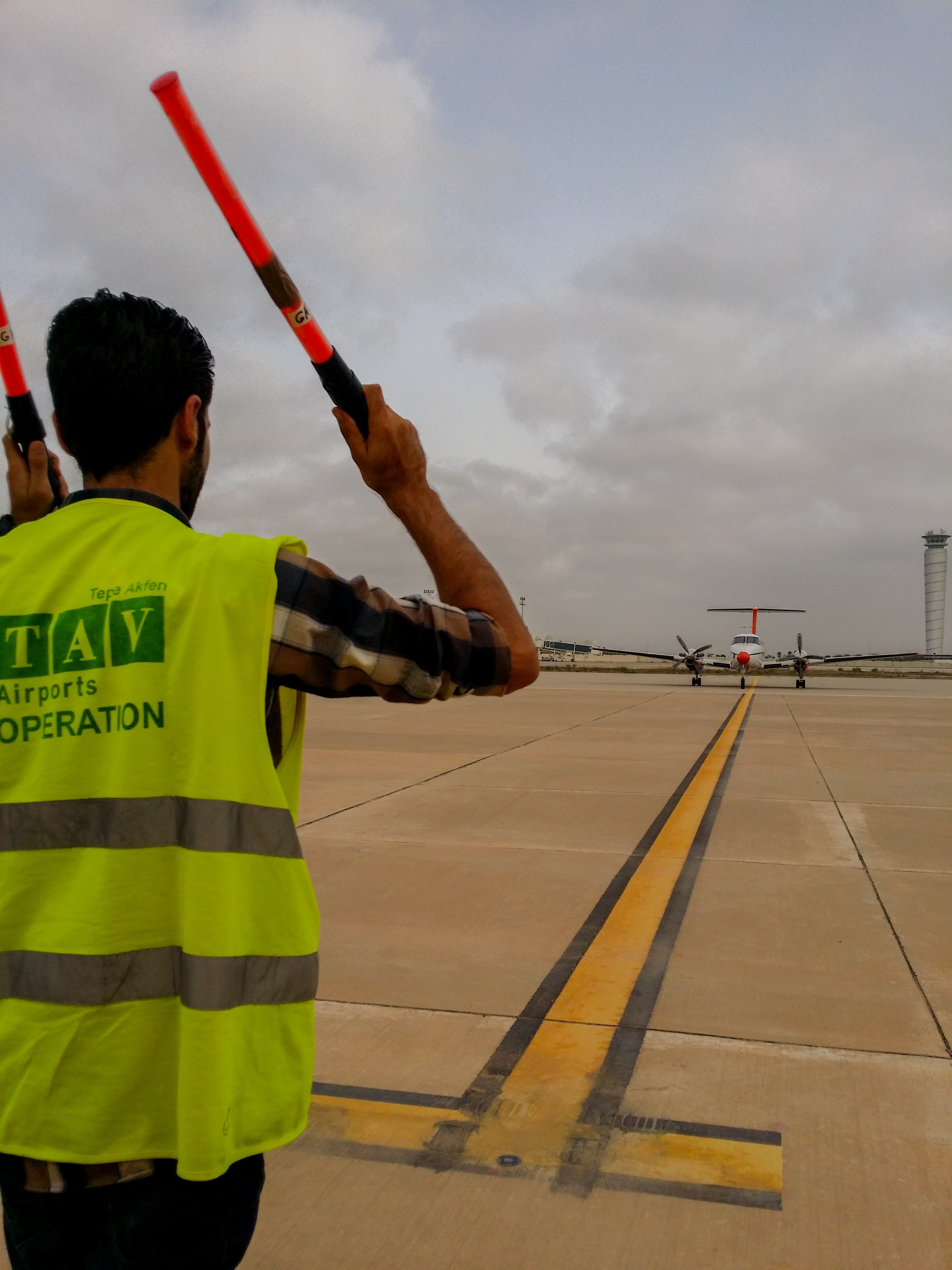 Aircraft marshaller TN 02