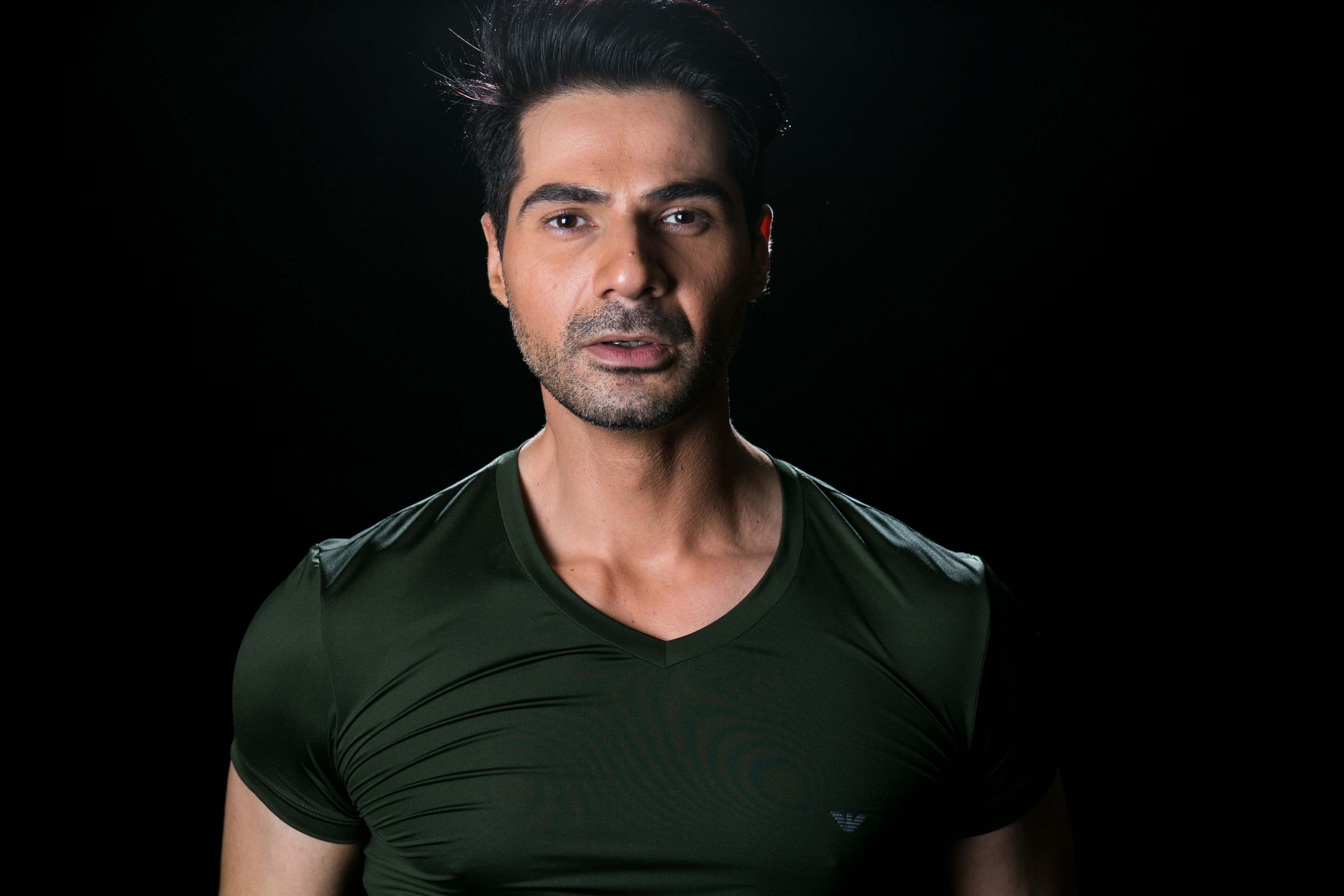 Alamdar Khan Headshot
