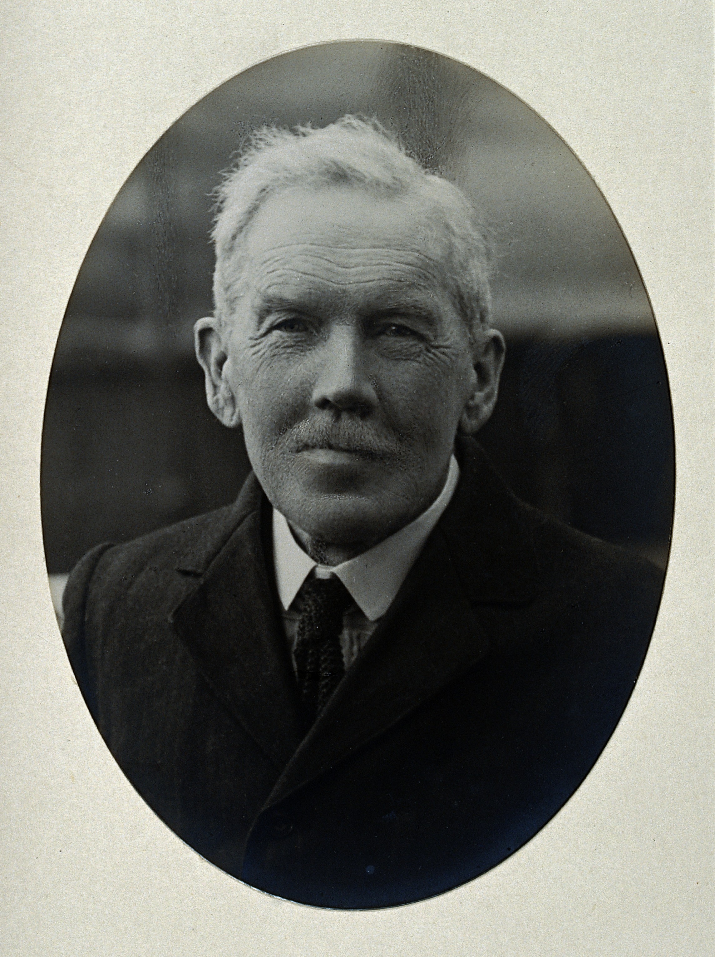 Alexander MacLachlan. Photograph by D. Whyte. Wellcome V0026781