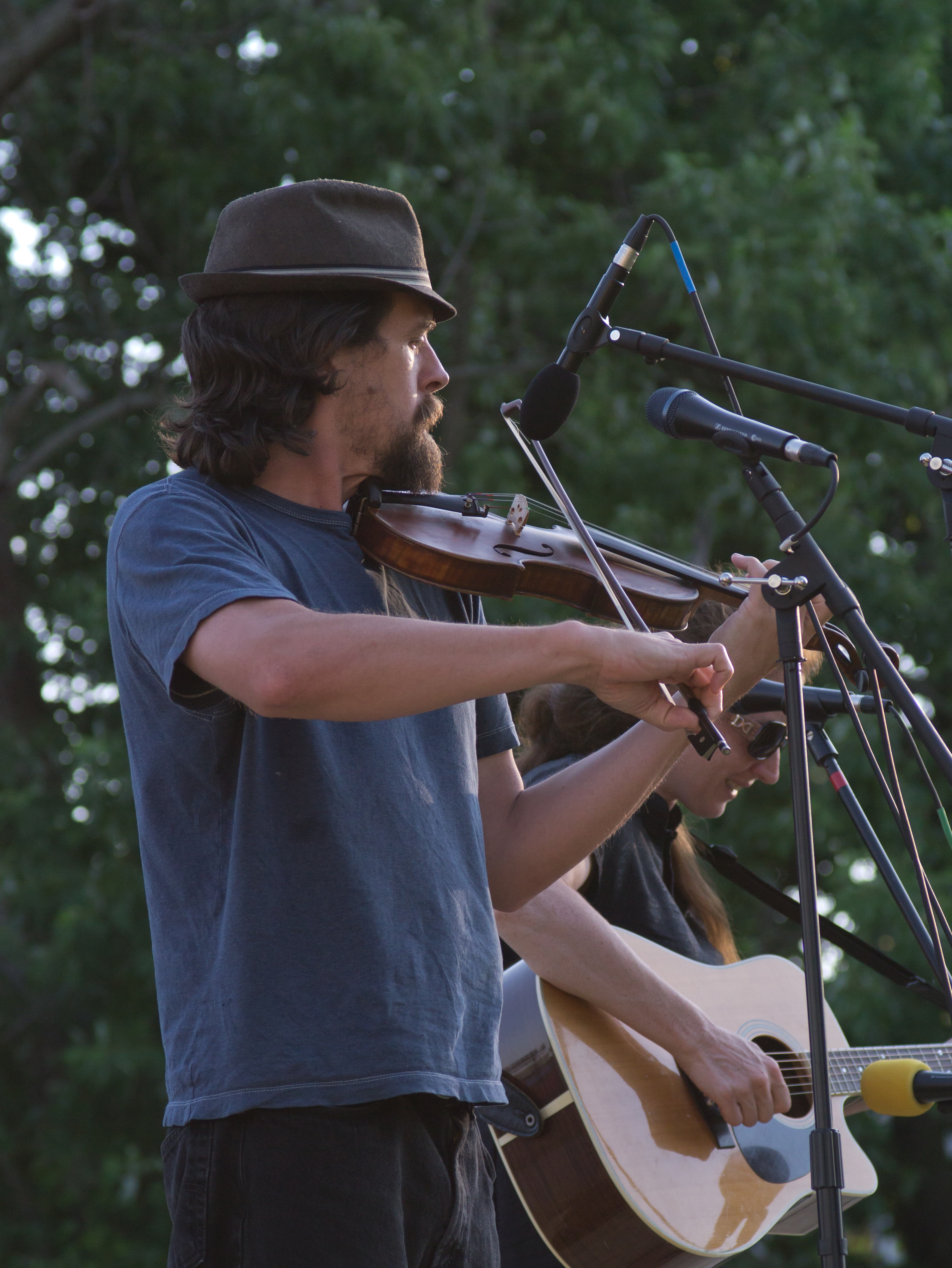 Dave Van Deventer on fiddle
