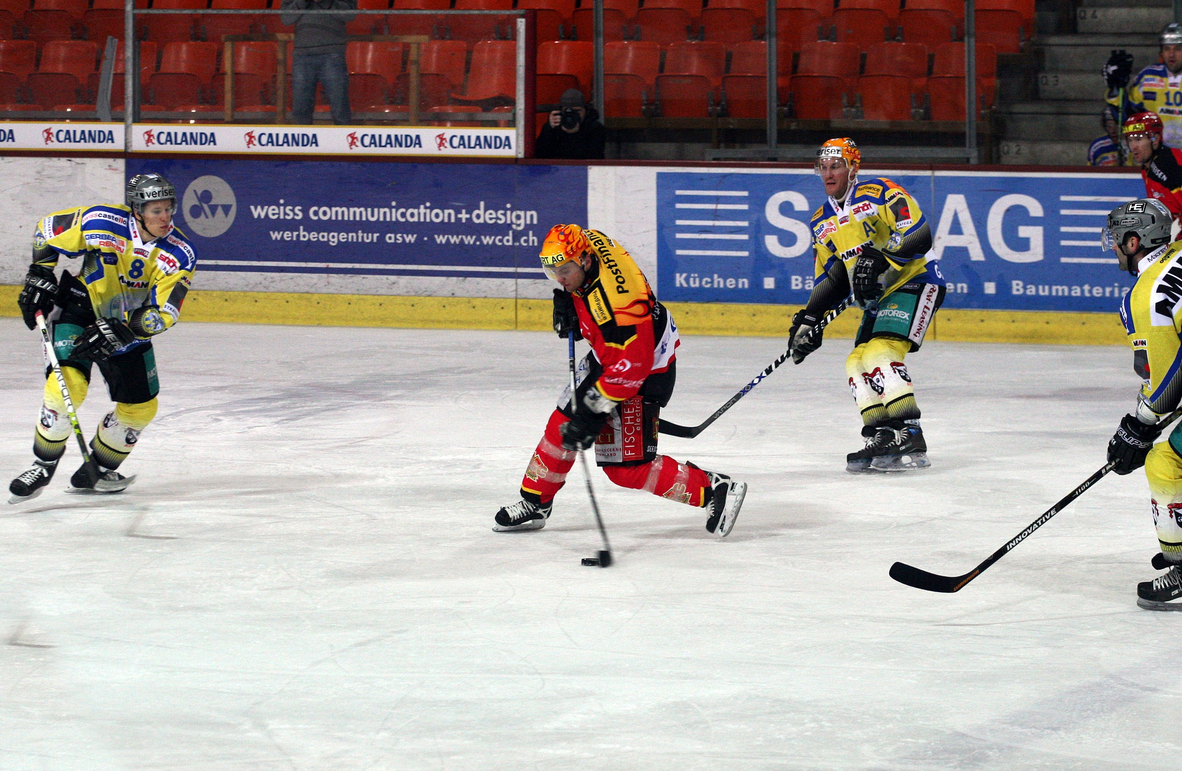 EHCB 2006 07 1