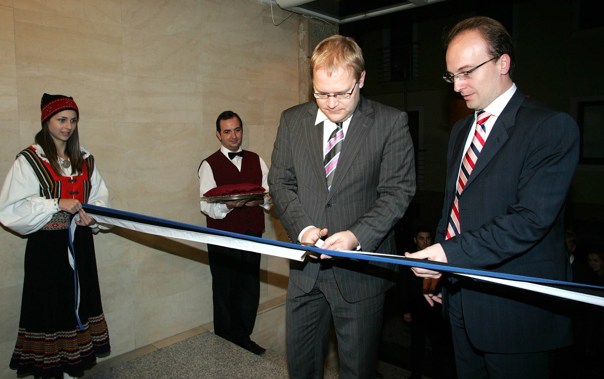 Estonian FM Urmas Paet in Macedonia (3170079376)