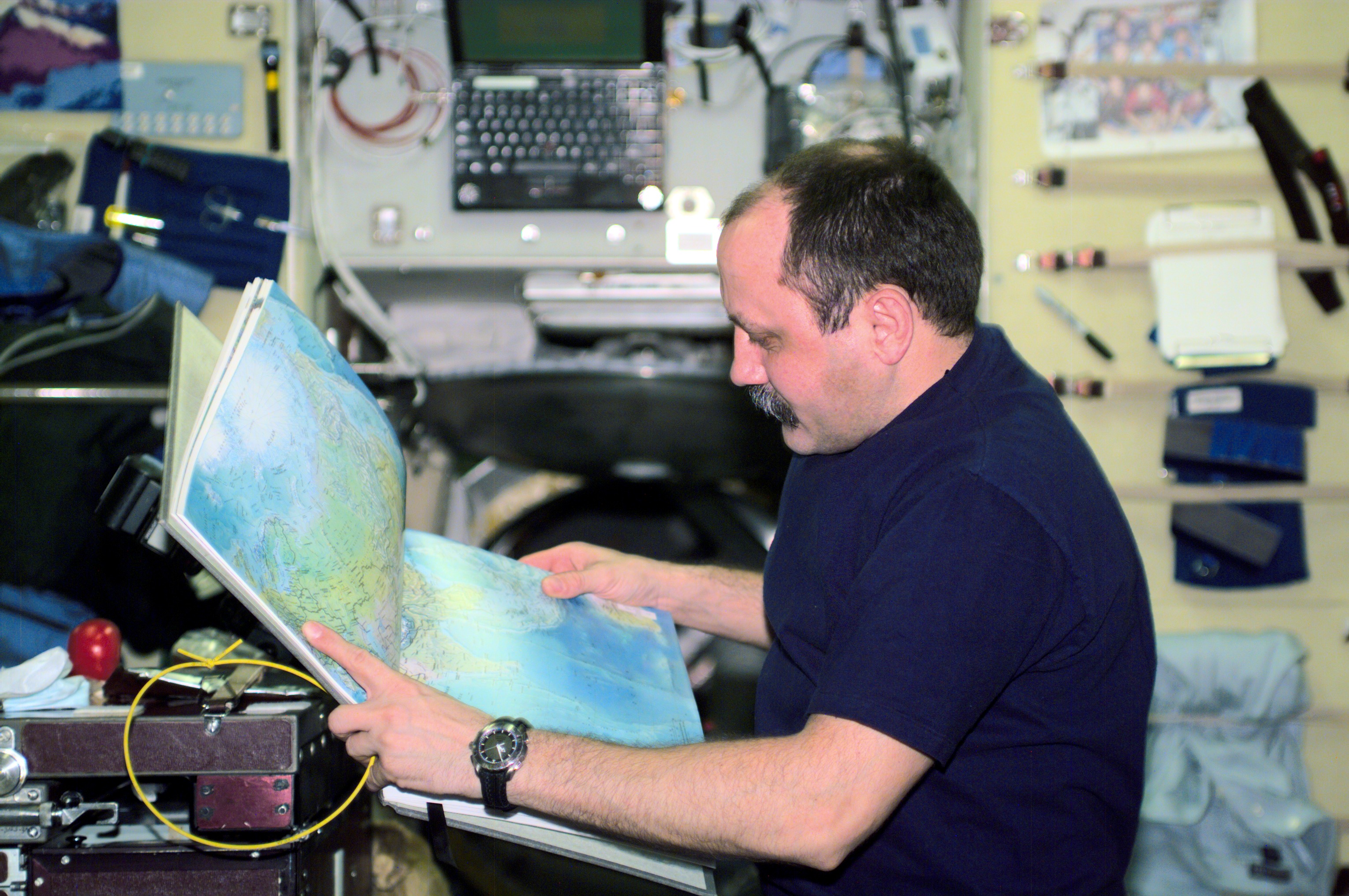 Expedition-2-atlas