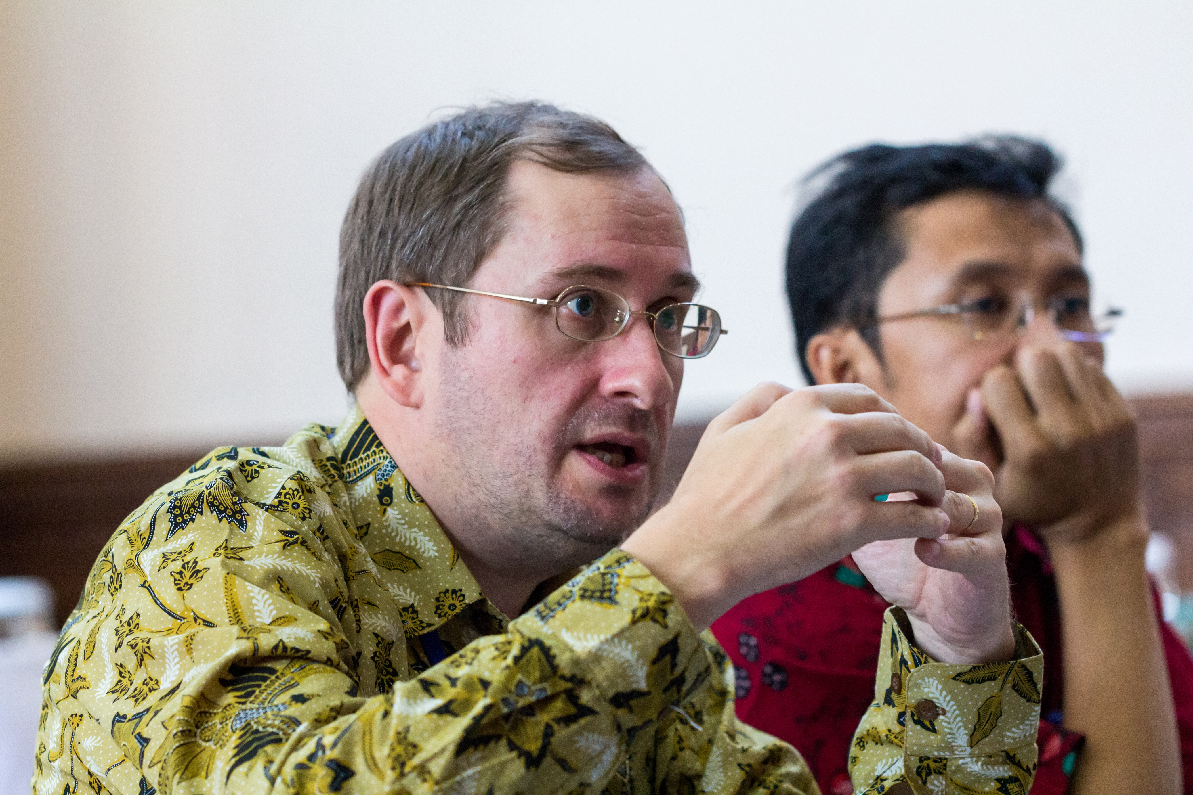 Frank Dhont of the International Indonesia Forum at the 7th IFF Conference, 2014-08-20