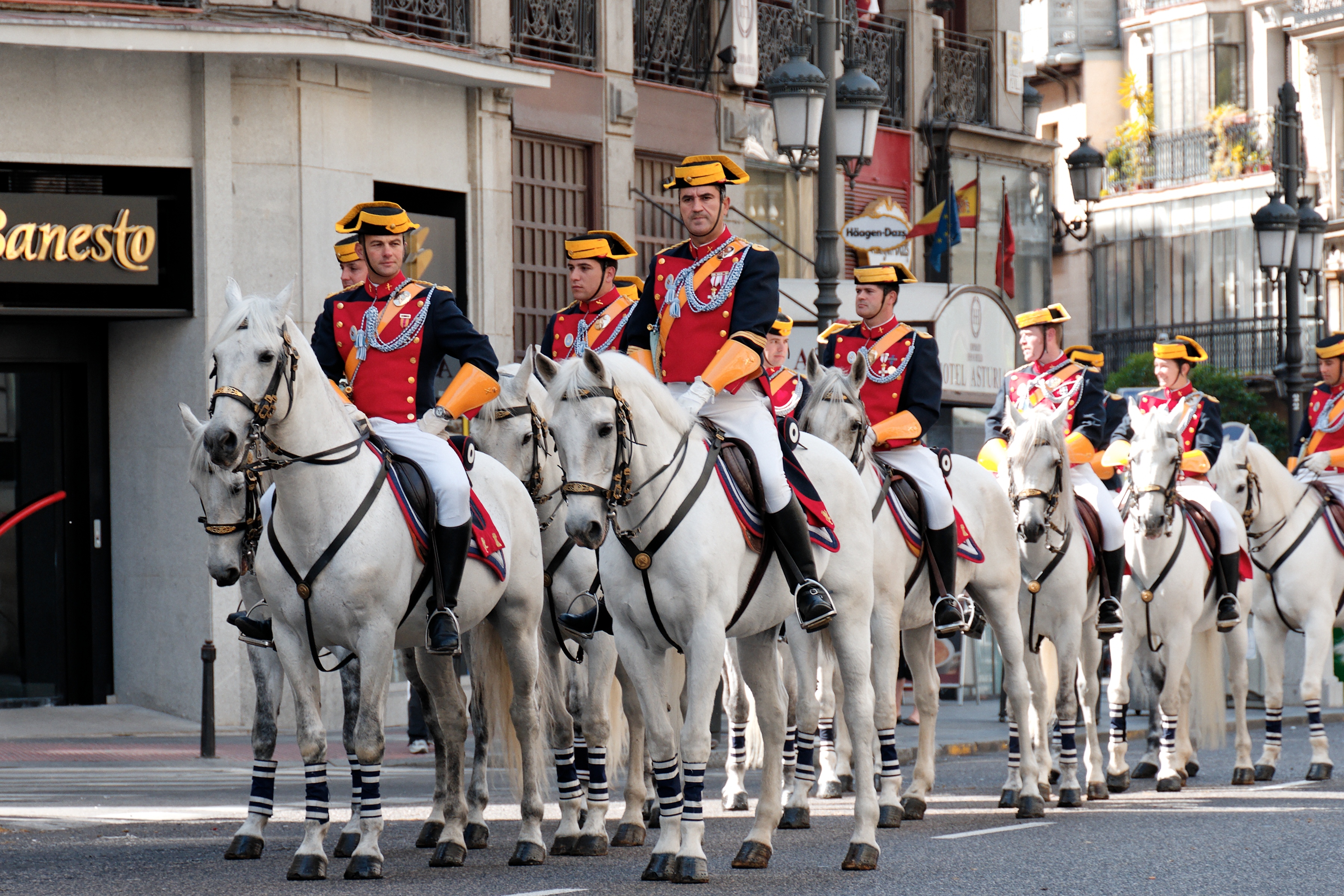 Guardia Civil a caballo Dos de Mayo 2008 n1