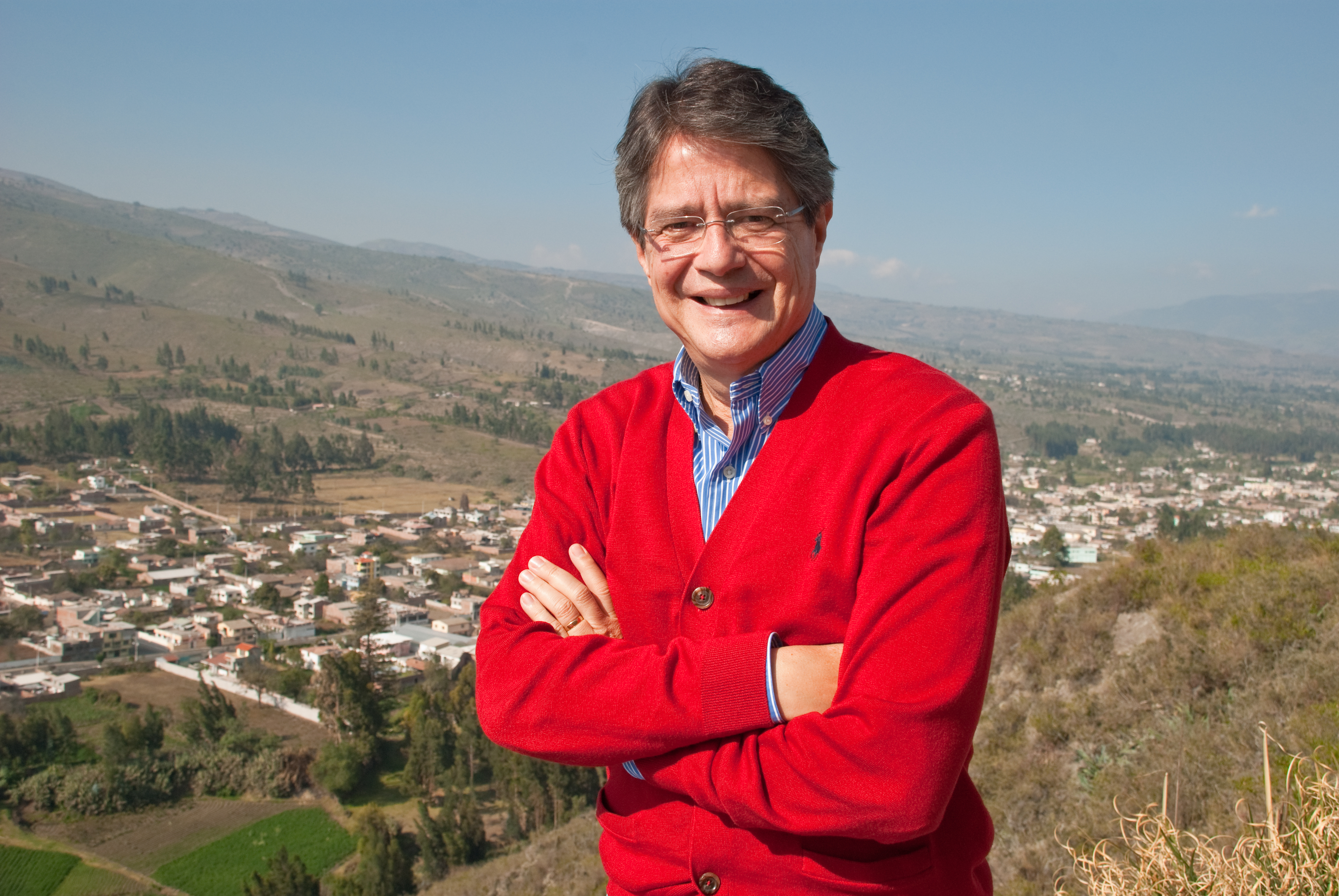Guillermo Lasso en la montaña