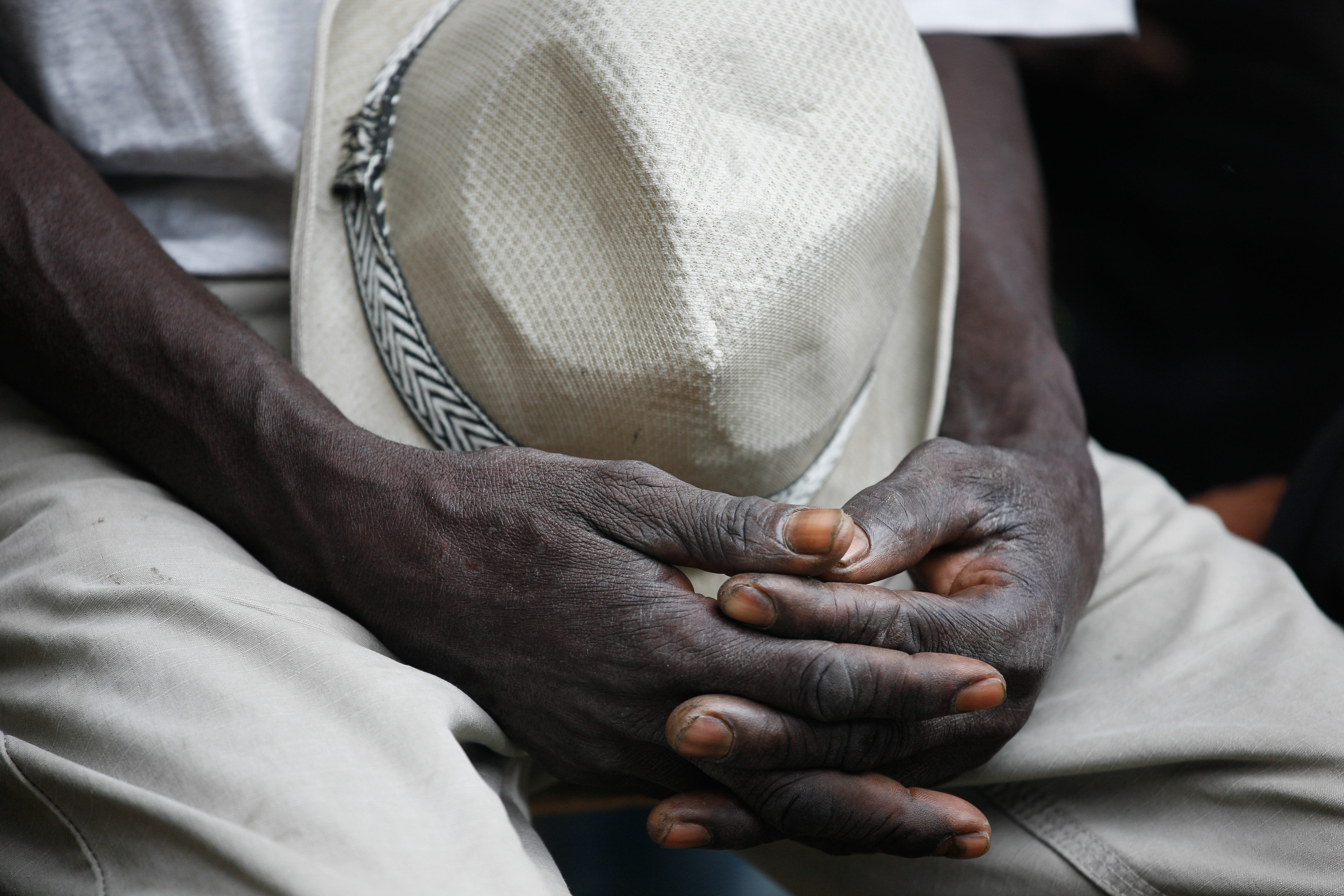 Hands and the Hat (8222190418)