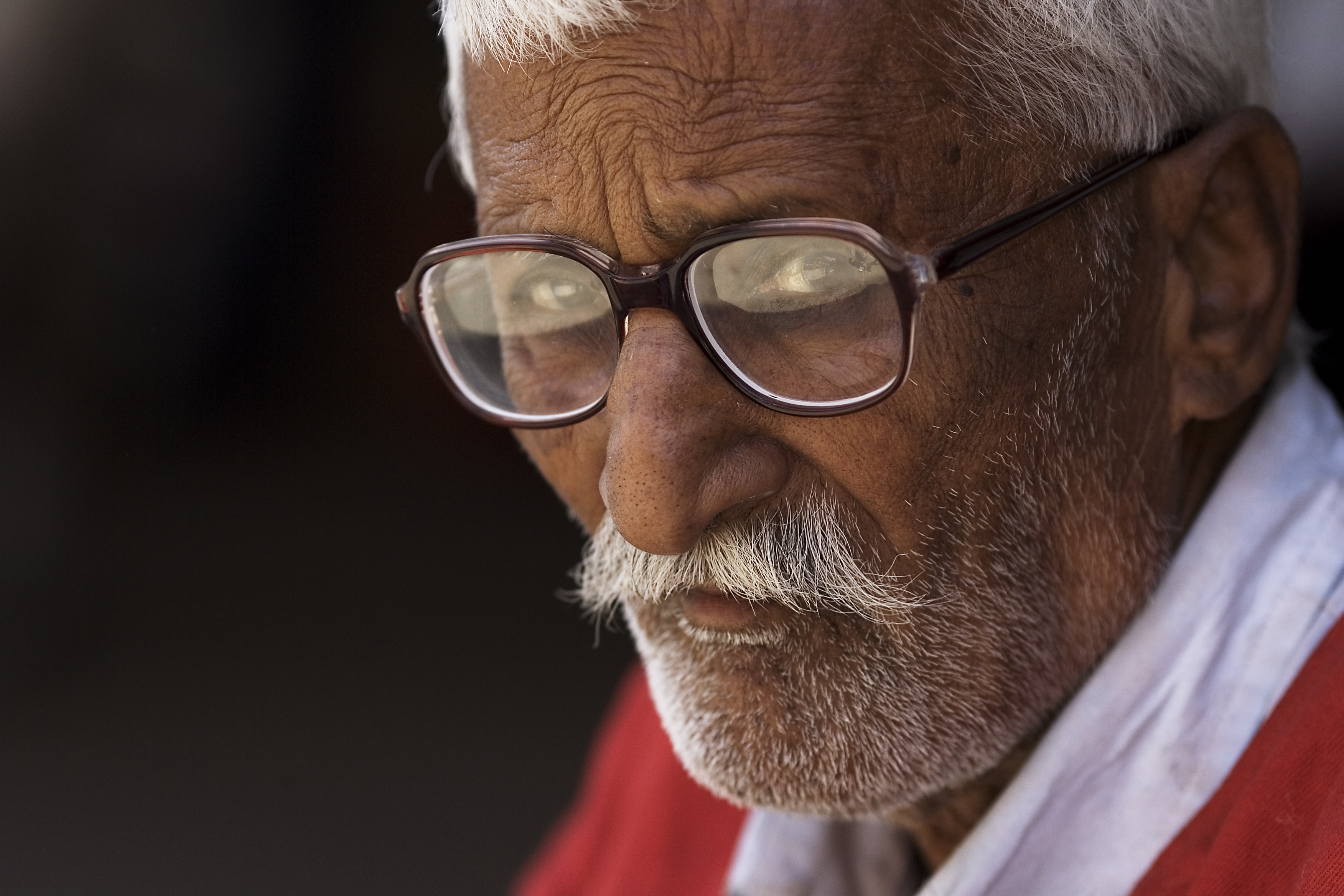 India - Heavily spectacled man Delhi India - 4882