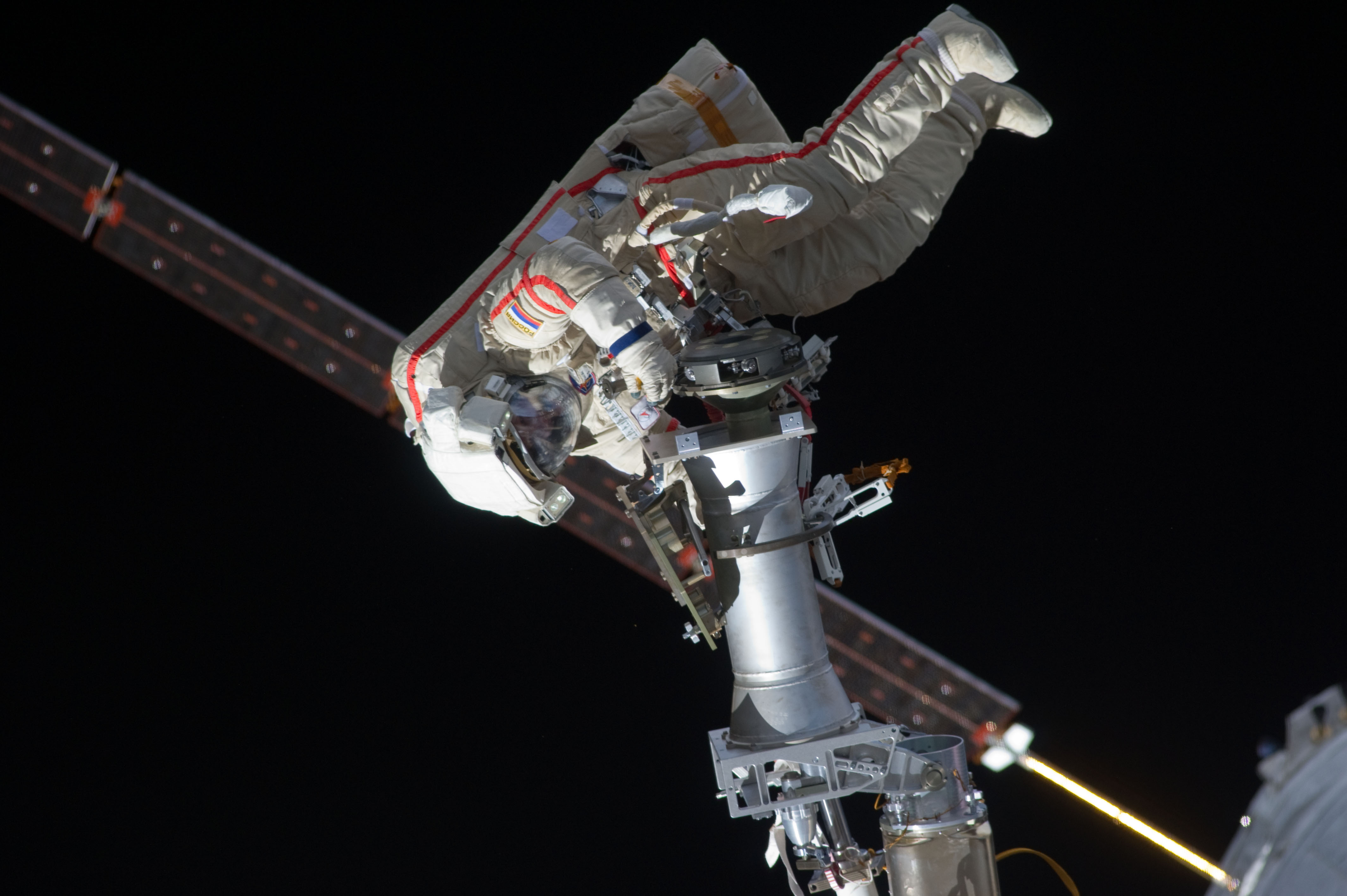 ISS-32 Russian EVA10
