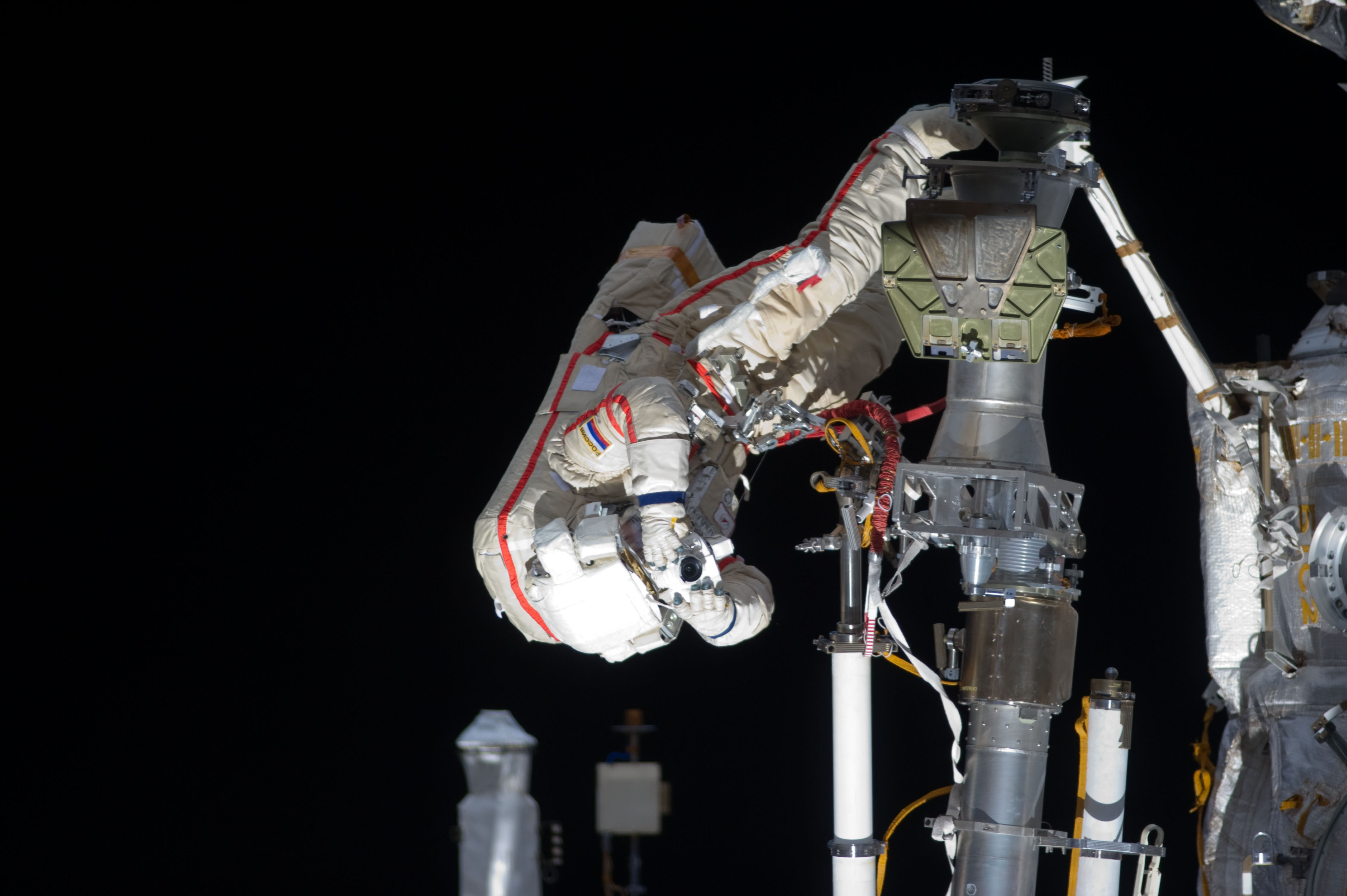 ISS-32 Russian EVA 8