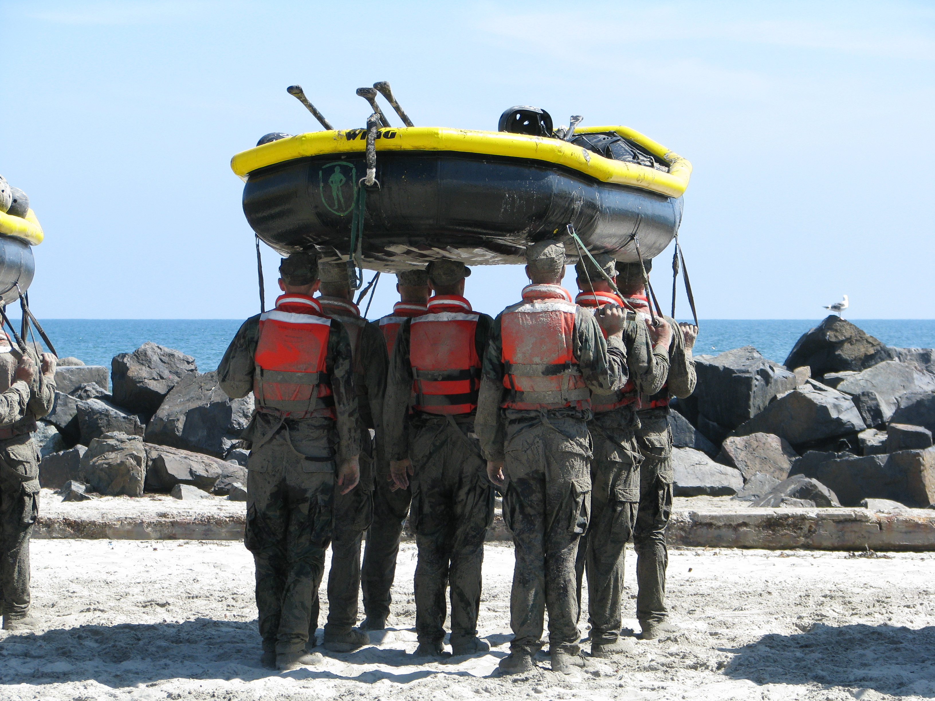 Navy SEALs (2704340171)