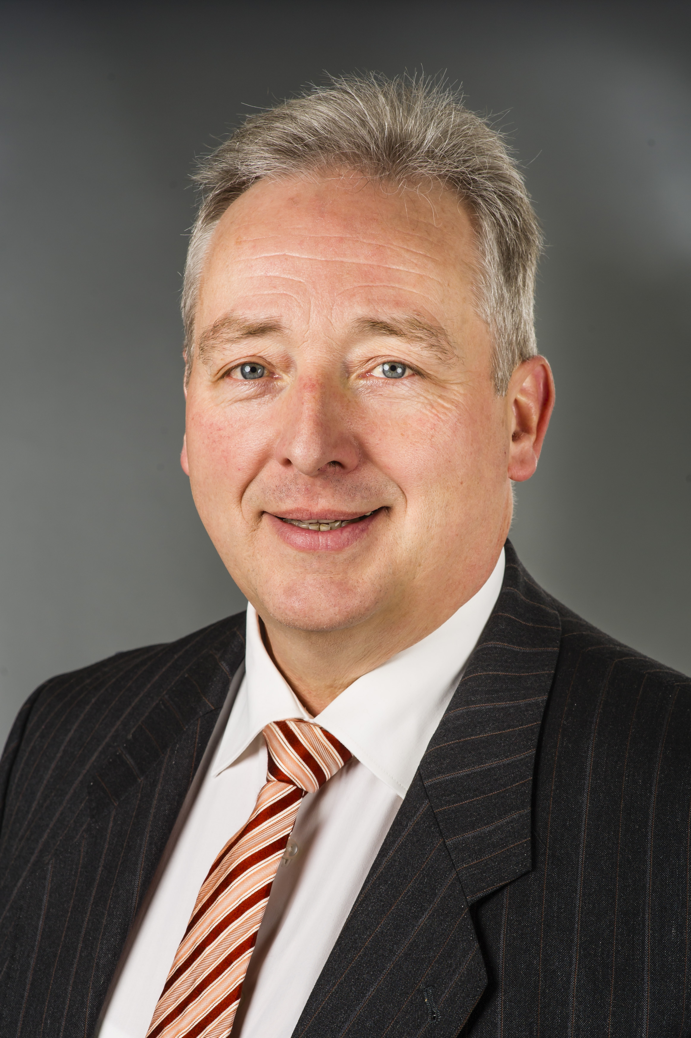 Oesterhelweg, Frank