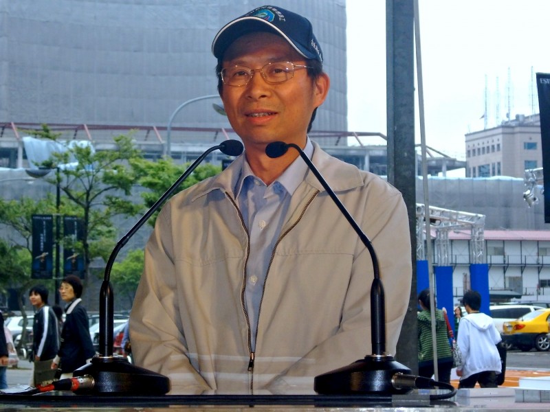 2008 HBO Earth Day Press Conference Stephen Shen