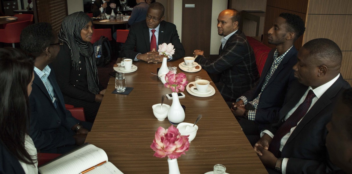 2015 03 18 SRCC Meets Somali Diaspora in Hugue -2 (16259253544)