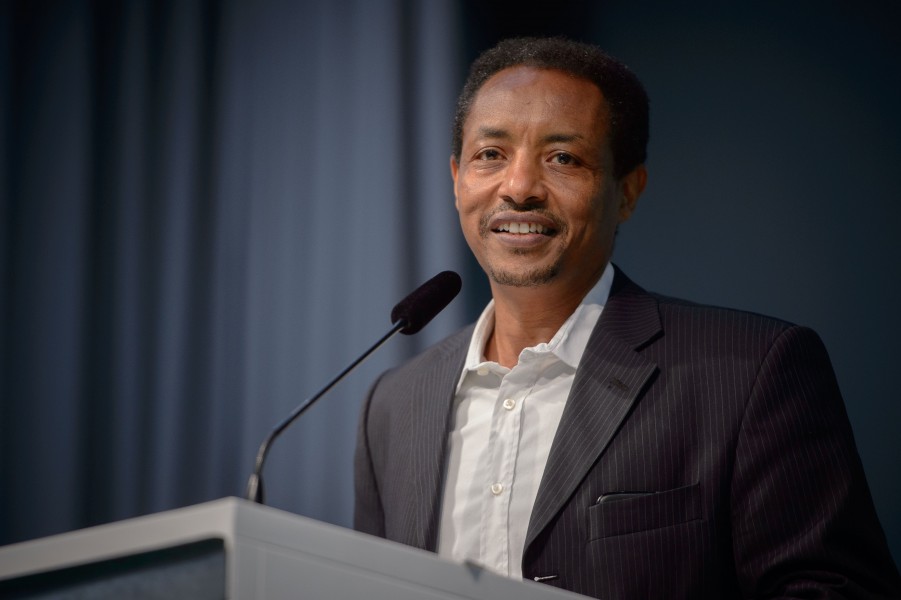 Begrüßung- Mekonnen Mesghena