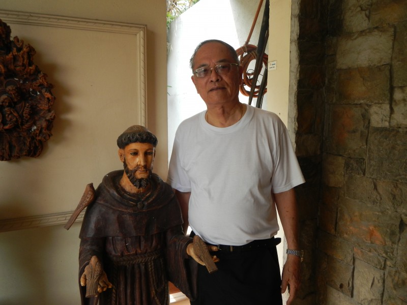 BishopDeograciasS.Iñiguez,Jr.jf0193 03