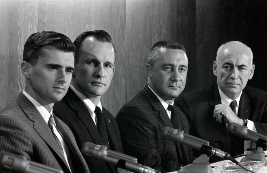 Chaffee-White-Grissom-Gilruth-S66-26354