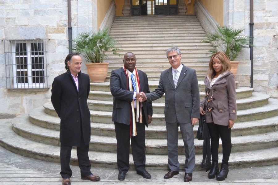 El delegat del Govern a Girona amb el cònsol de Gàmbia a Girona