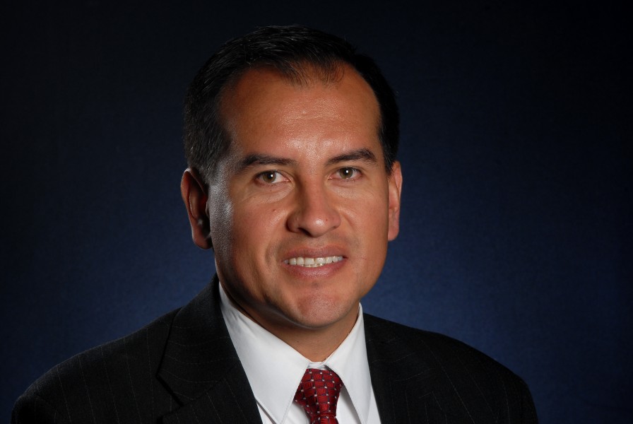 Enrique Bustamante (3345155386)