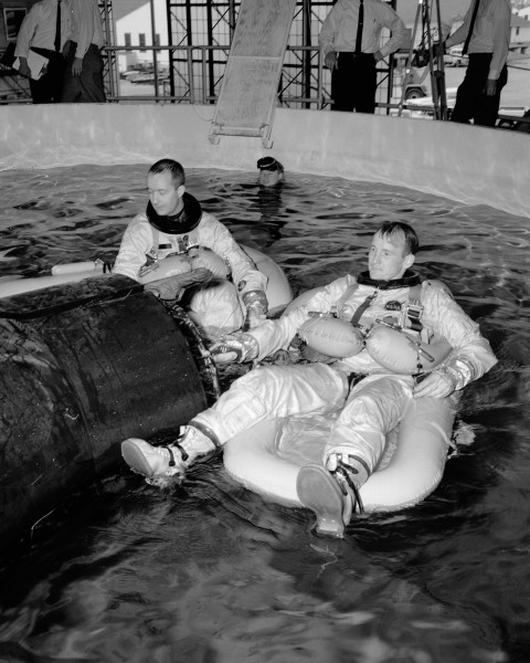 Gemini 4 water egress training 2