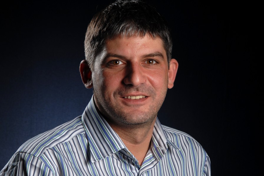 Hakam Ali (3347904704)