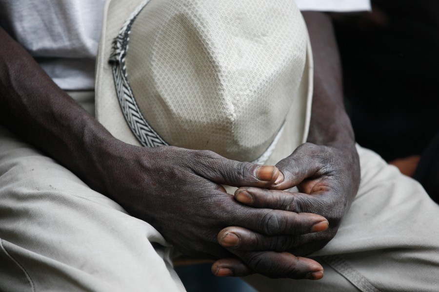 Hands and the Hat (8222190418)