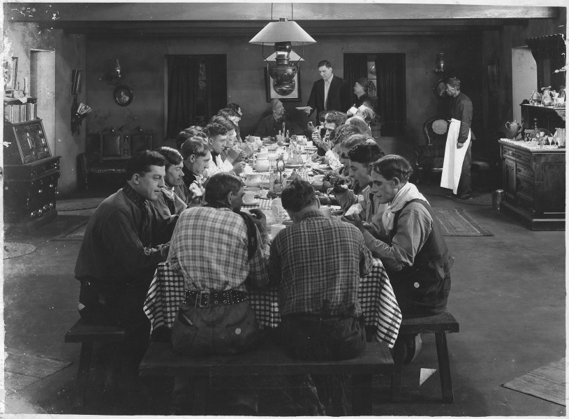 Hollywood movie stills - NARA - 285379