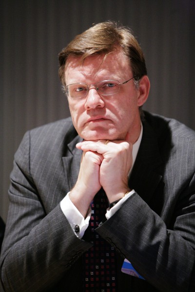 Islands finansminister Arni M. Mathiesen vid Nordiska Radets session i Helsingfors 2008-10-27
