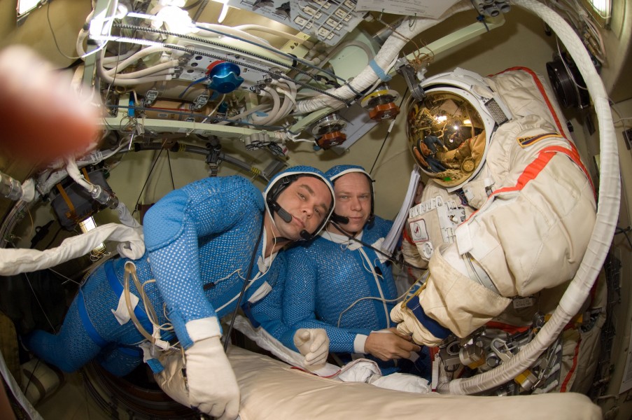 ISS-22 Maxim Suraev and Oleg Kotov with Orlan spacesuits