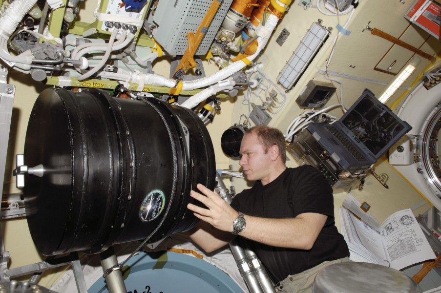 ISS-22 Oleg Kotov works with the Plasma Crystal-3 experiment