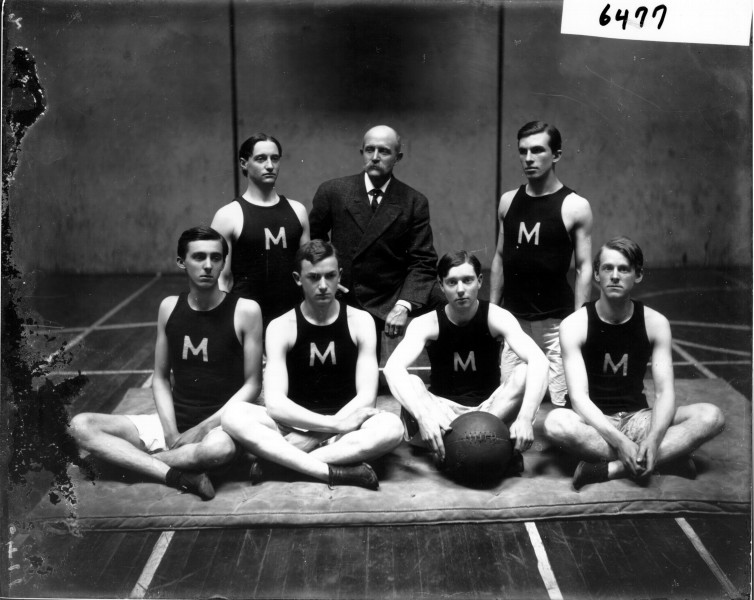 Miami University basketball team 1905 (3194669571)