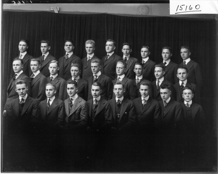Miami University Delta Upsilon chapter 1915 (3190632701)