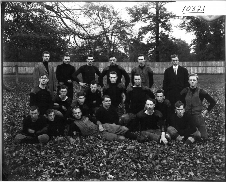 Miami University football team 1910 (3191736428)