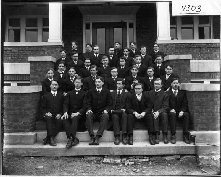 Miami University Literary Society 1906 (3194390232)