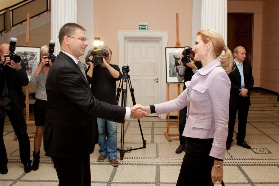 Ministru prezidents V.Dombrovskis tiekas ar Dānijas premjerministri H.Torningu-Šmitu (6288106181)