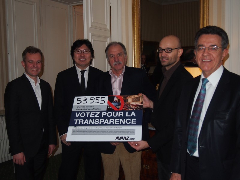 Pétition pour la loi sur la transparence de la vie politique 1