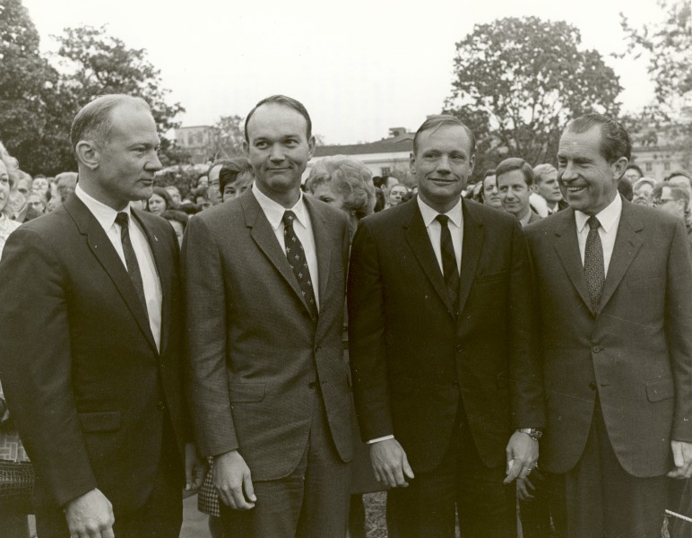 President Nixon Meets the Apollo 11 Astronauts on the Lawn of the White House - GPN-2002-000019