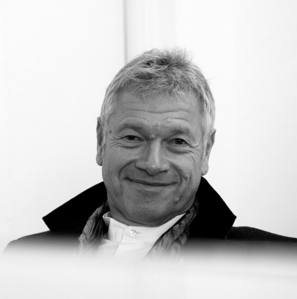 Professor Rainer Schmidt